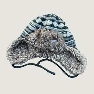 Chaos Nordic Fair Isle Trapper Hat Faux Fur Ear Flaps Grey Black Knit‎ OS Unisex